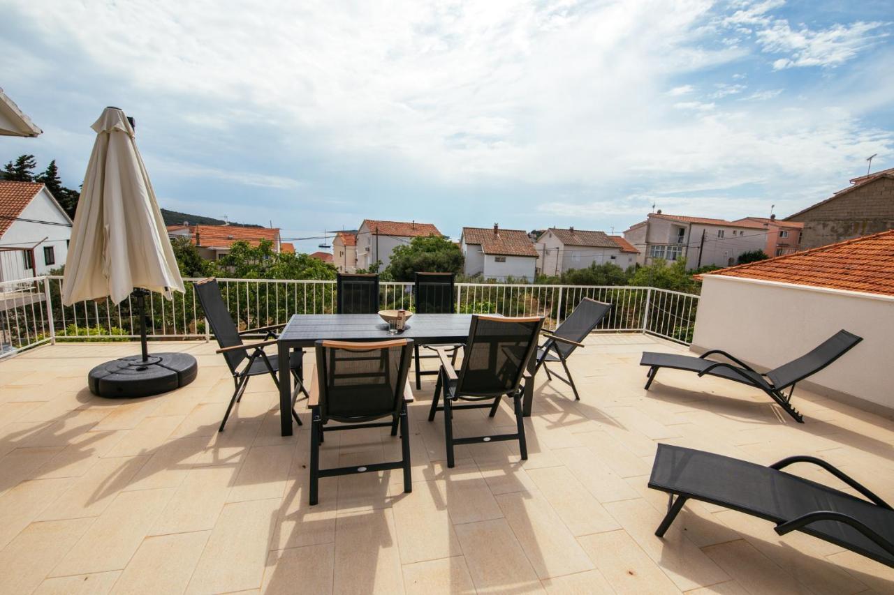 Apartment Michelin Primosten Exterior photo